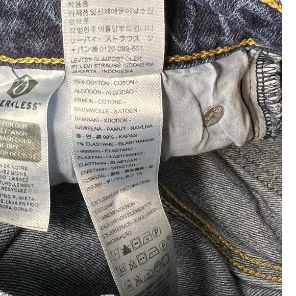 Levis Jeans Womens 24 (24x31) Blue Premium 70s High Rise Slim Straight Dark Wash - Picture 6 of 9